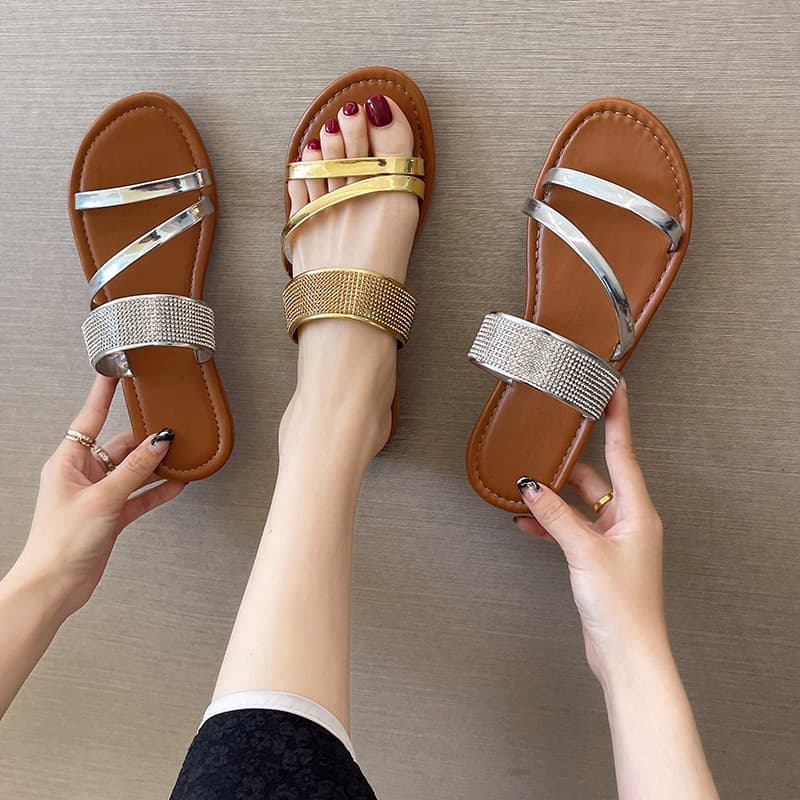 Women's large size sandals 2026 spring European and American open-toe casual flats rhinestone one-word seaside beach slippers size 43