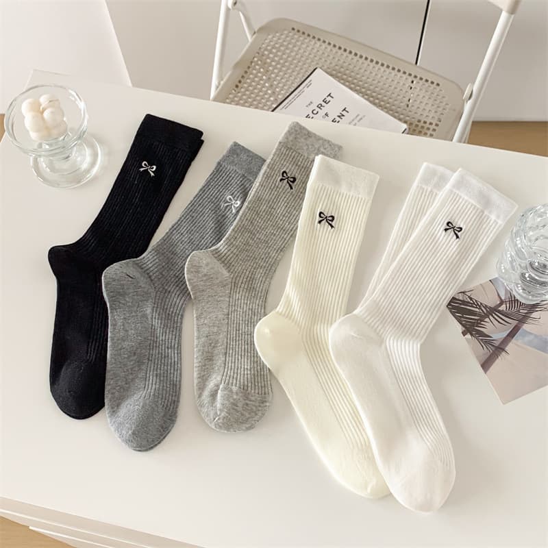 Ballet Bow Embroidered Socks for Women, Ins Fashion Thin Socks, Solid Color Seamless Ribbed Stacked Socks, Mid-Calf Socks