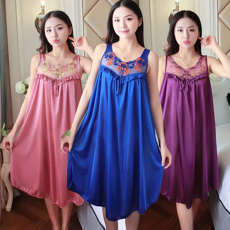 2026 Plus Size Ice Silk Camisole Sleep Dress for Women, Loose Fit Sexy Lace Vest Slip Dress