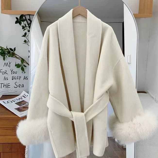 2025 Autumn/Winter New Mid-Length Wool Coat Premium Fox Fur Rich Girl Solid Color Cape Wool Outerwear