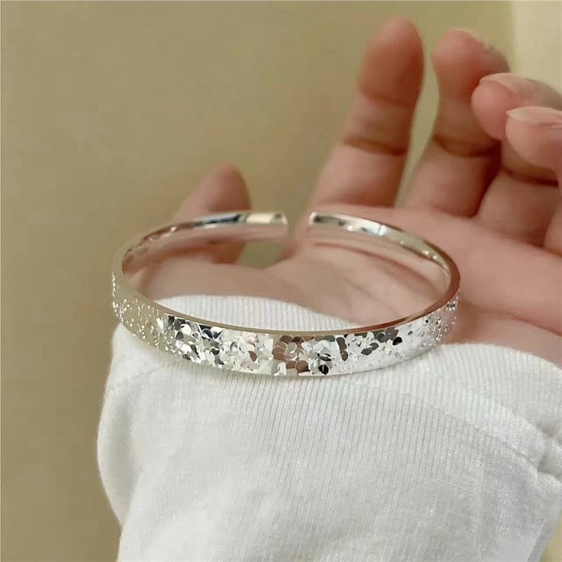 999 Pure Silver Bracelet for Women, Ice-Cracked Style Solid Silver Bangle, Minimalist and Youthful Design, Gift for Girlfriend on Valentine's Day