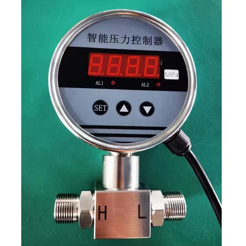 Explosion-proof differential pressure controller, intelligent digital display differential pressure switch, relay alarm, adjustable with transmitter output, gray