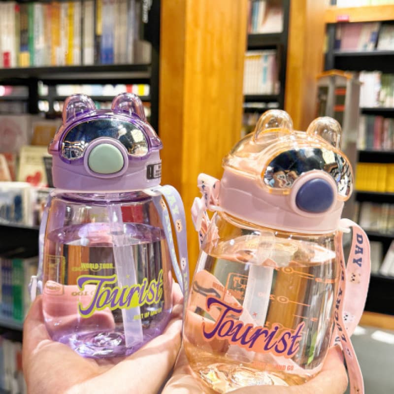New cool bear children's cute water cup for male and female students with straw high-value cup portable outdoor sports kettle