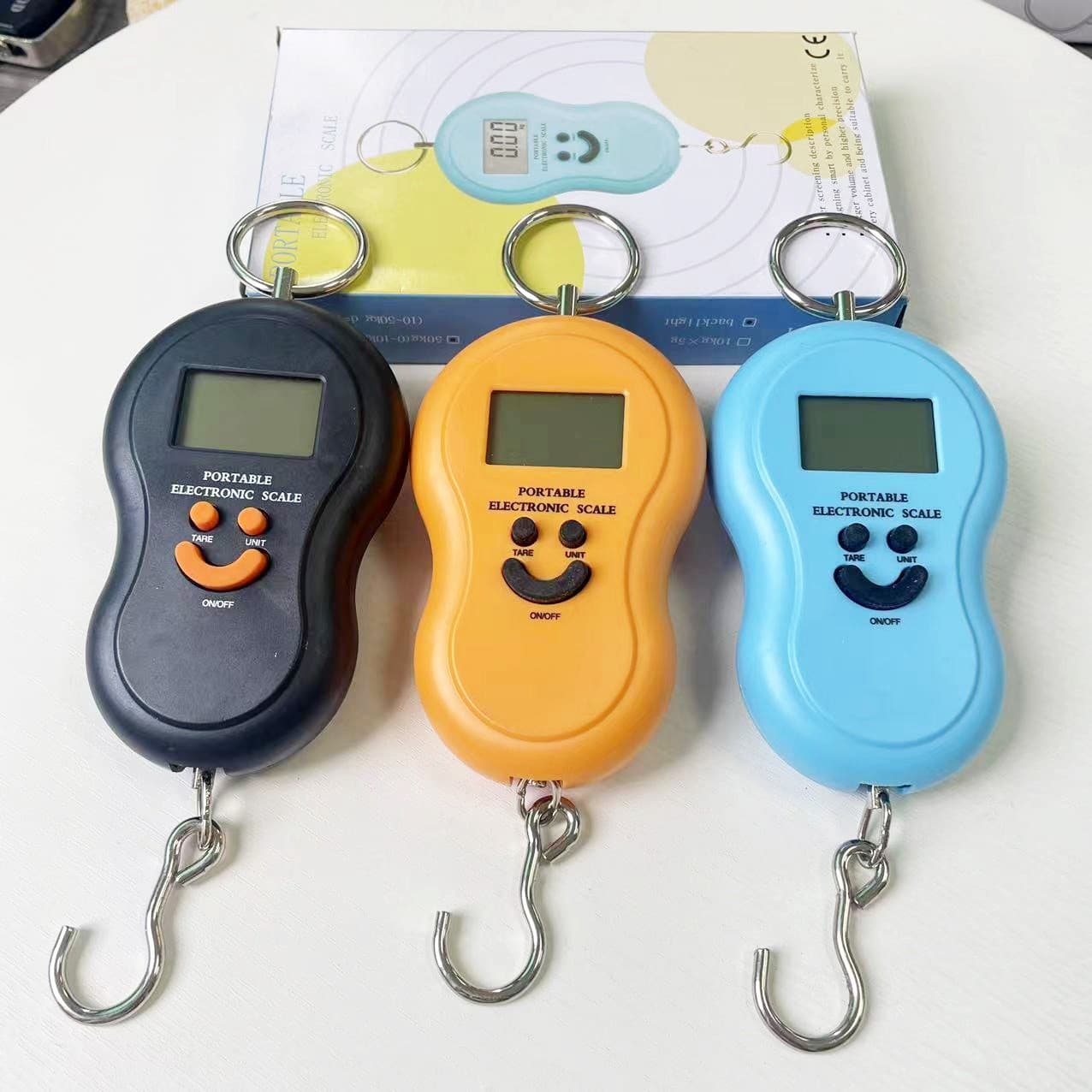 Gourd-shaped Electronic Hanging Scale 50kg, Portable for Parcels, Fishing, and Hook Weighing