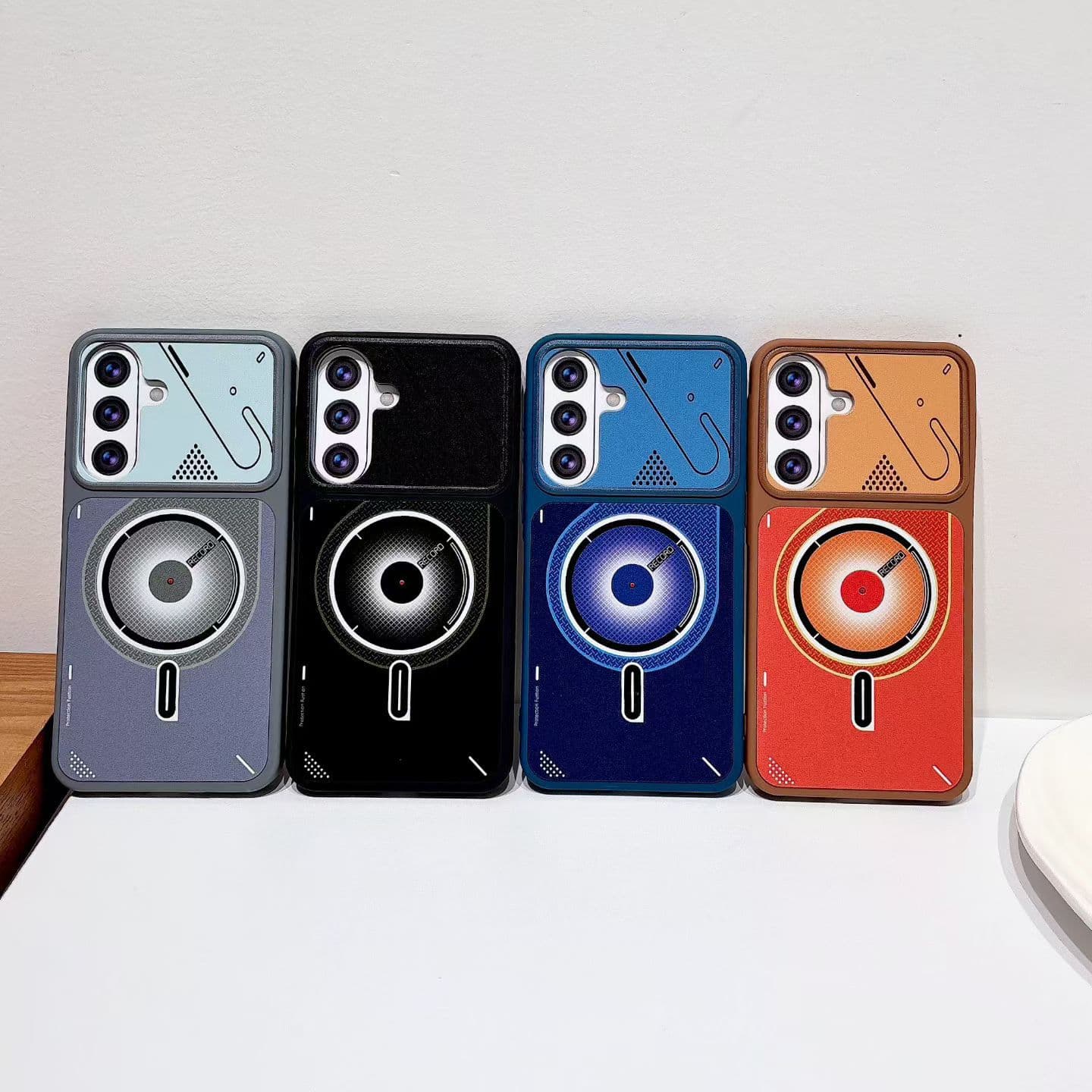 Instantly transforms into iPhone 17 Pro Max semi-translucent matte magnetic phone case suitable for Apple 16, anti-drop protective cover