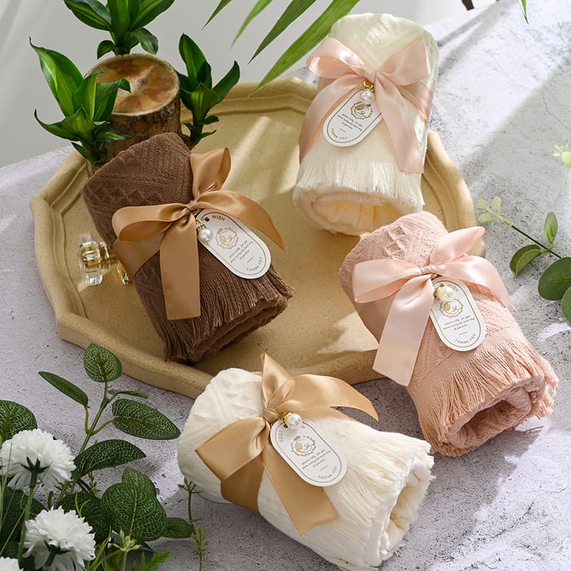 Creative Fringed Towel Wedding Favor, Birthday, 100-Day, Full Moon Gift, Return Gift, Towel Wholesale