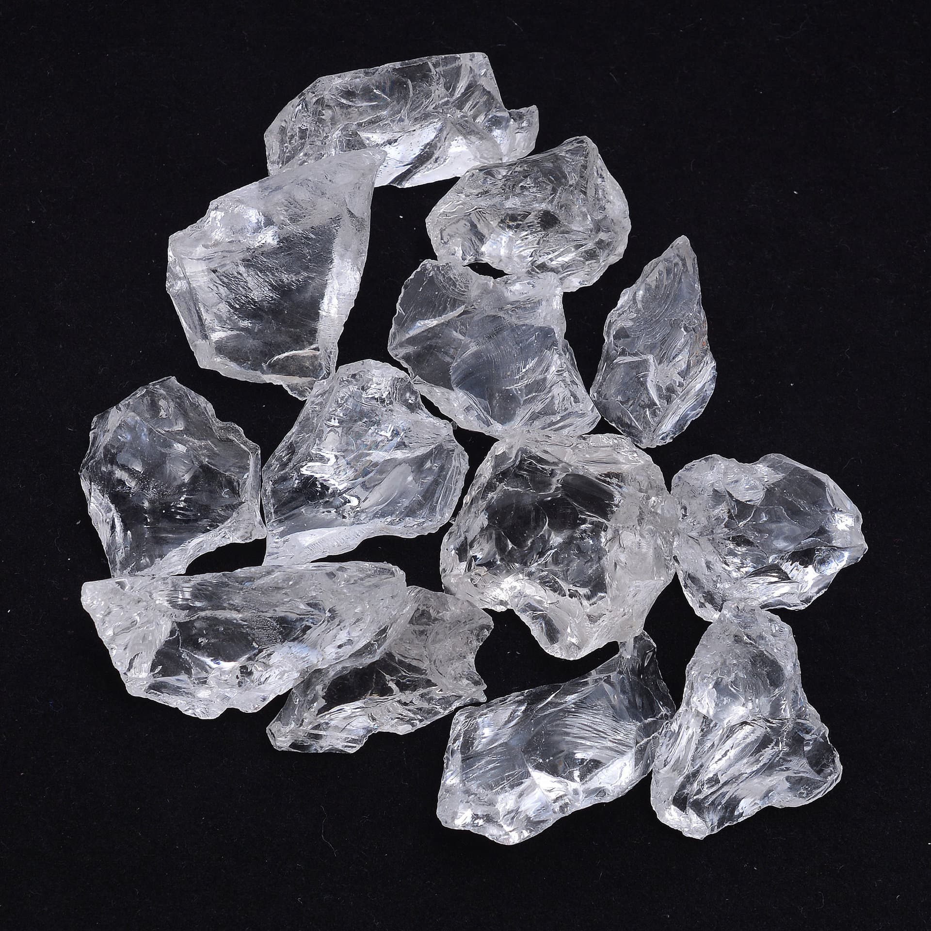 Natural White Crystal Raw Stone Aromatherapy Diffuser Stone, Large Grain Crystal Raw Stone Demagnetizing Stone, Crystal Crafts Wholesale