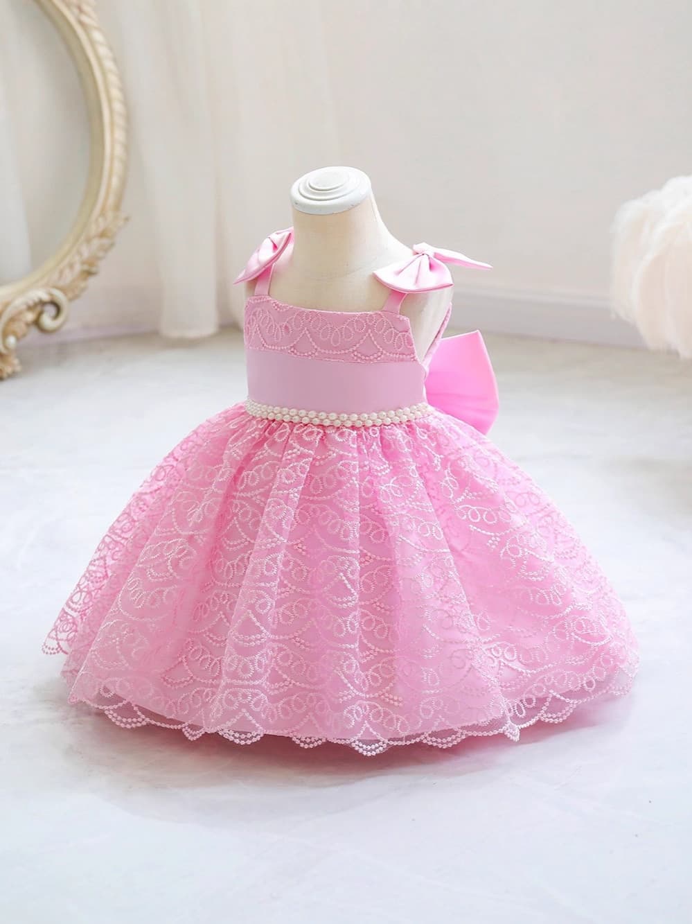 European and American New Children's Strappy Dress with Bow Baby First Birthday Girl Wedding Dress Princess