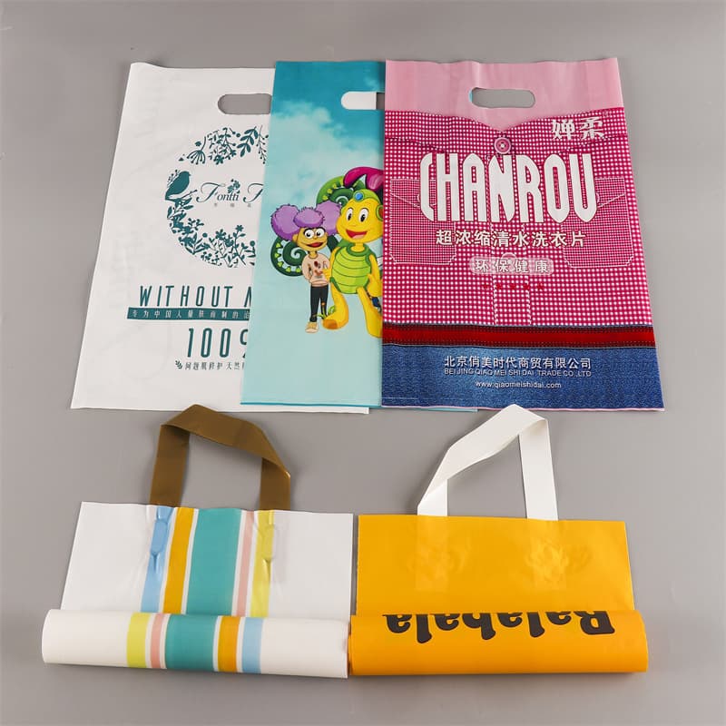 Custom Plastic Bags with Logo for Clothing and Eyewear Stores, PE Plastic Handbags, Gift Shopping Packaging Bags
