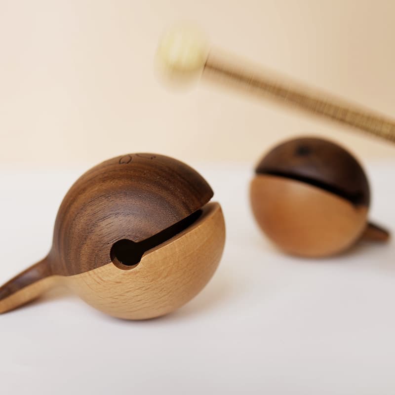 Knock knock small wooden fish black walnut cultural and creative wooden fish decompression office workers percussion instruments solid wood ornaments cultural and creative ornaments