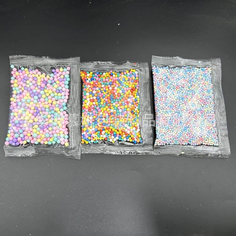 Manufacturer supplies 1-gram bags of mixed-color foam balls, meteor macaron foam granules, and slime DIY materials.