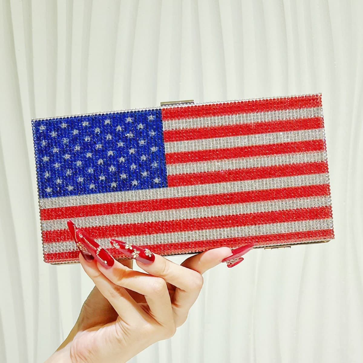 American Flag Rhinestone Evening Bag, European and American Banquet Dress Light Luxury Full Diamond Clutch Women's Bag Flag Sparkling Wedding Bag