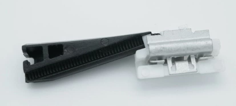 Roof Drip Molding Trim Clip A2106900213 for Mercedes-Benz E-Class W210/S210 Bagged