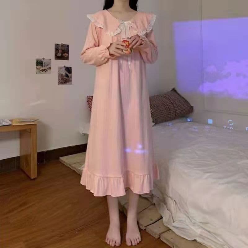 Princess-style nightgown for women, thin long-sleeved, cute, suitable for spring and autumn, perfect for students, loungewear, and maternity wear.