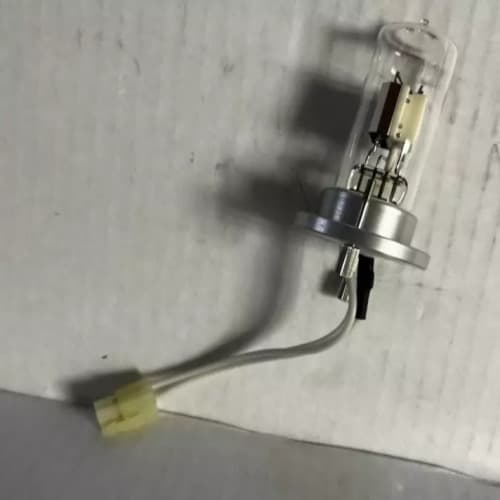 Direct Shipment!! Hitachi HITACHI Deuterium Lamp A444-001-2 #2140-0590