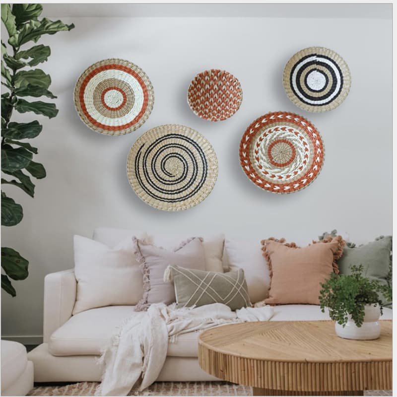 Japanese-style 3D wall-mounted circular rustic handmade rush woven TV background wall decoration