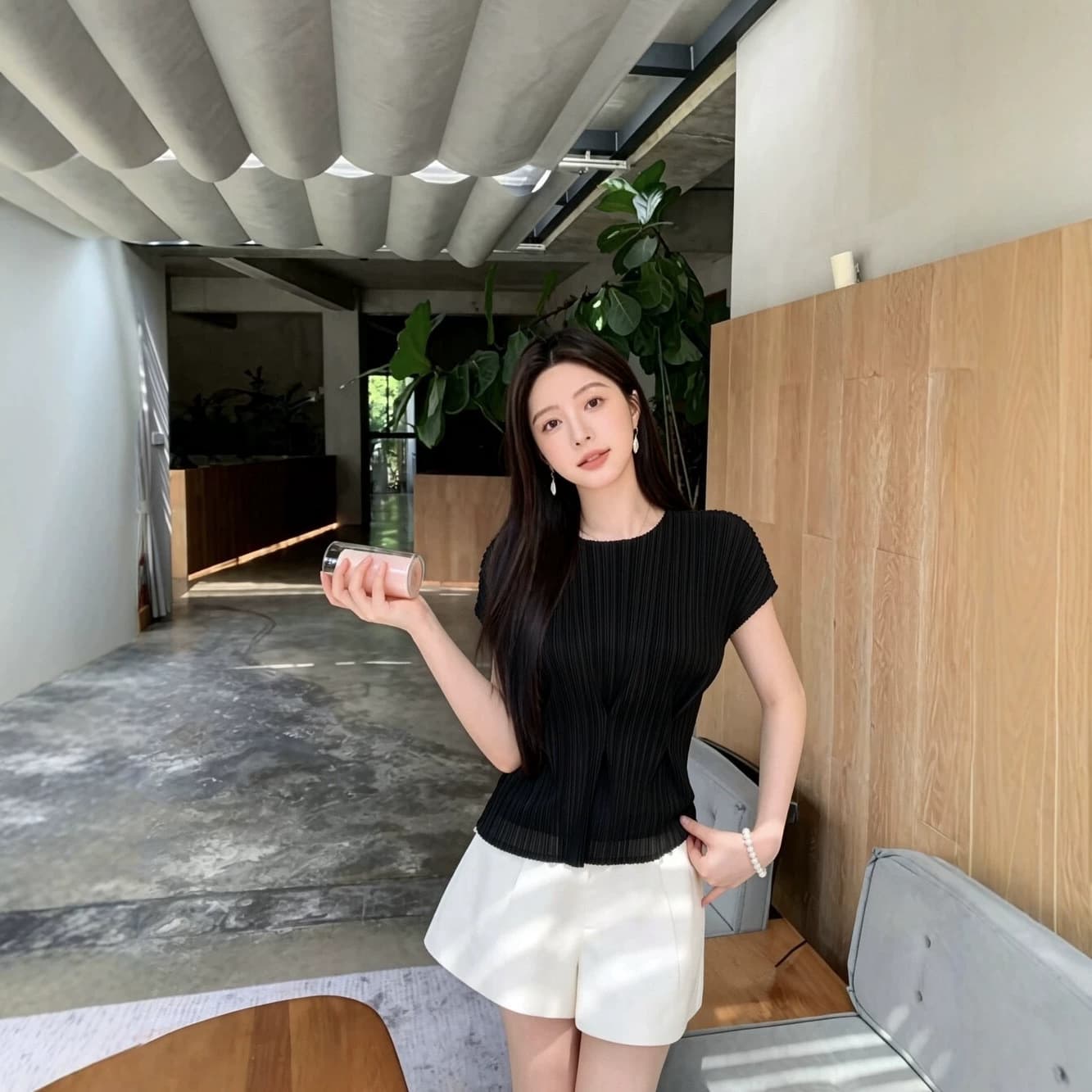 Ple Home - New fashionable age-reducing slimming shirt for women, short-sleeved T-shirt, Miyake style loose pleated top, small shirt 1868