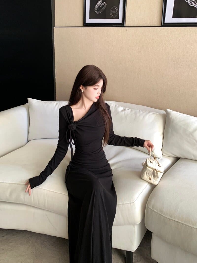 French Wine Red Coat Dress for Women Autumn Winter Square Neck Bow Long Sleeve Waist-Slimming Long Base Dress