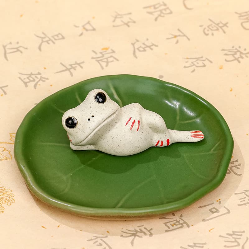 Creative Calligraphy Special Weights Ink Dish Frog Brush Holder Practice Brush Rest Ceramic Material Stationery Accessories