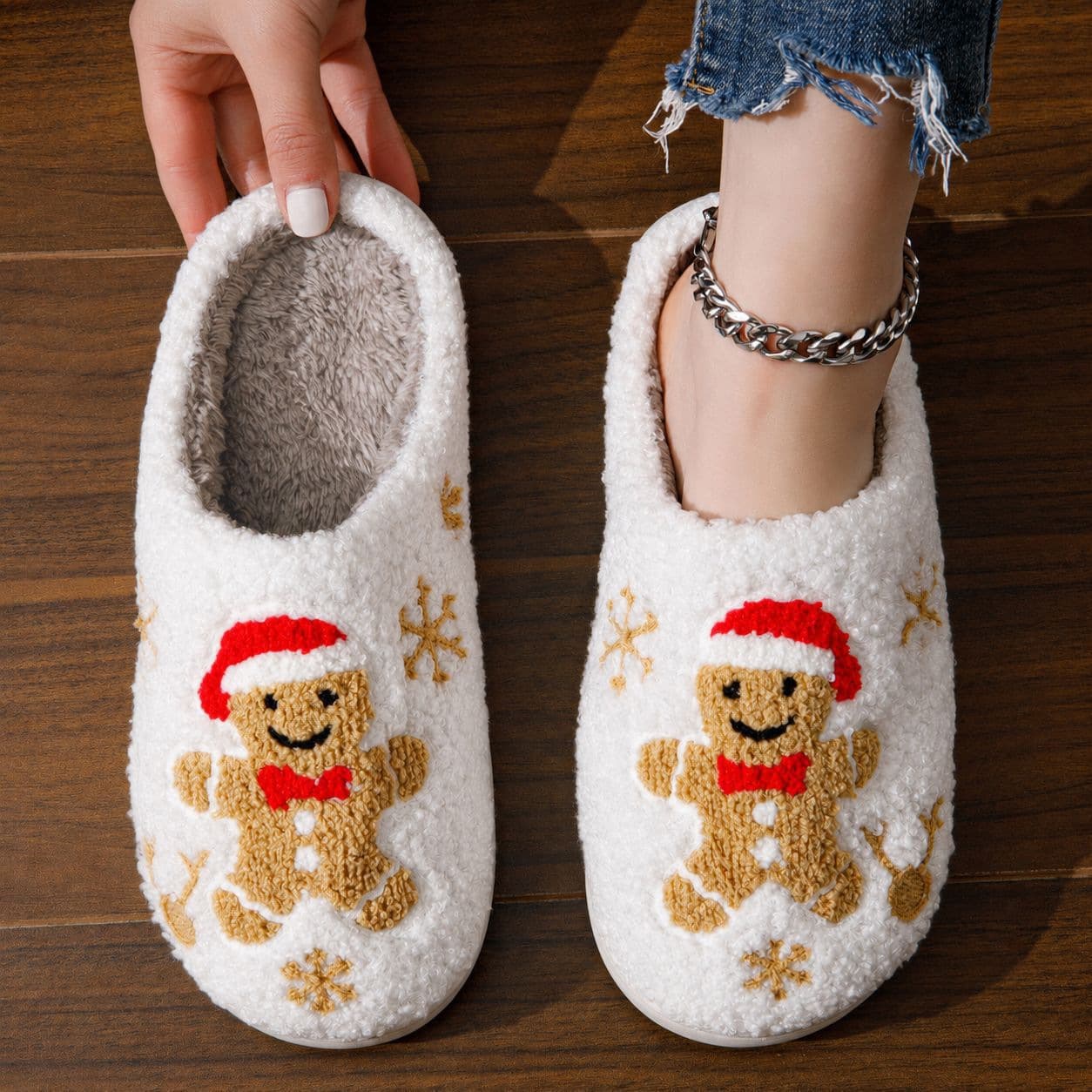 Warm and comfortable home cotton shoes cross-border best-selling Christmas and winter cotton slippers for men and women couples indoor furry slippers