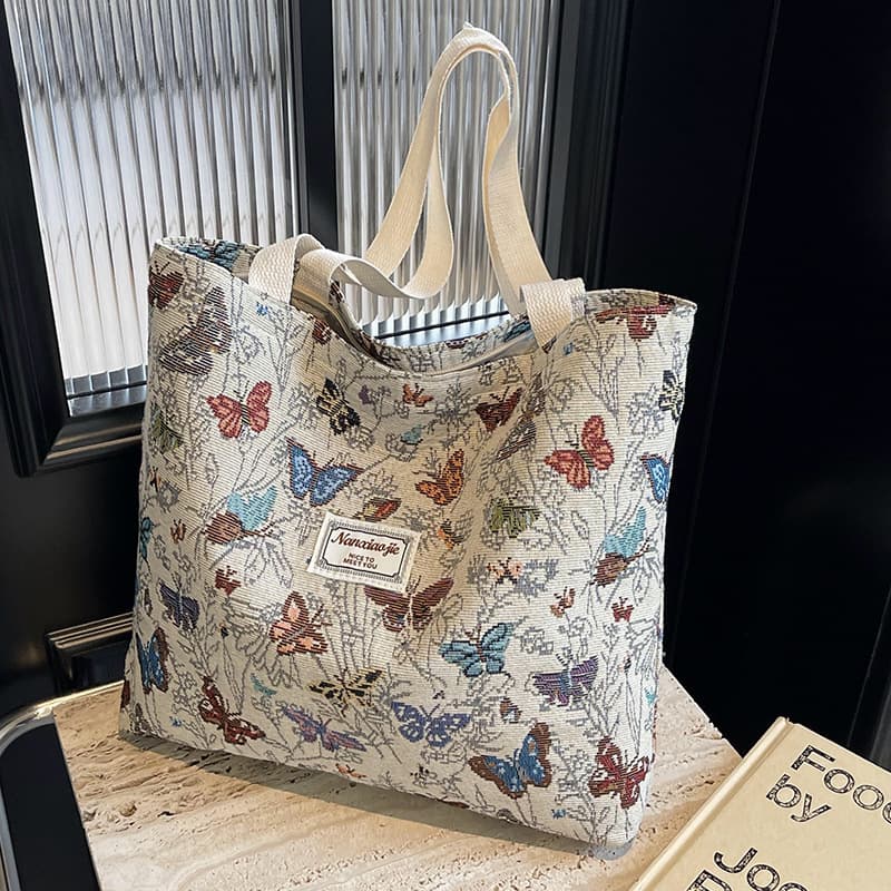 Large Capacity Butterfly Canvas Bag 2024 New Commuter Tote Bag Women Ins Fashion Outing Shoulder Mom Bag