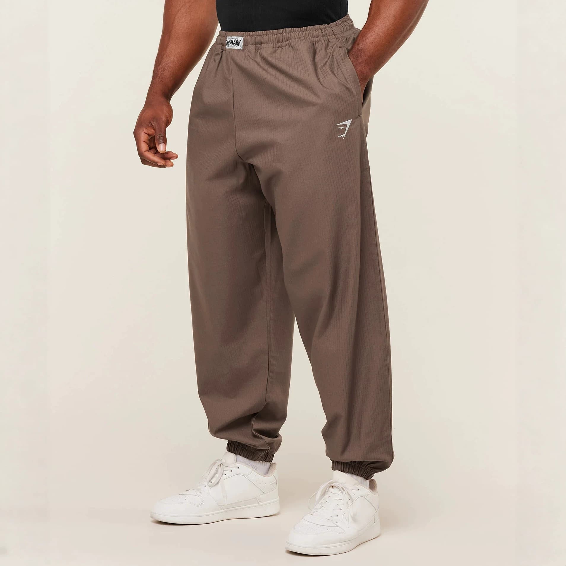 American Street Style Fitness Shark Jogger Pants for Men, Outdoor Jogging, Casual Running, Loose Fit Long Pants