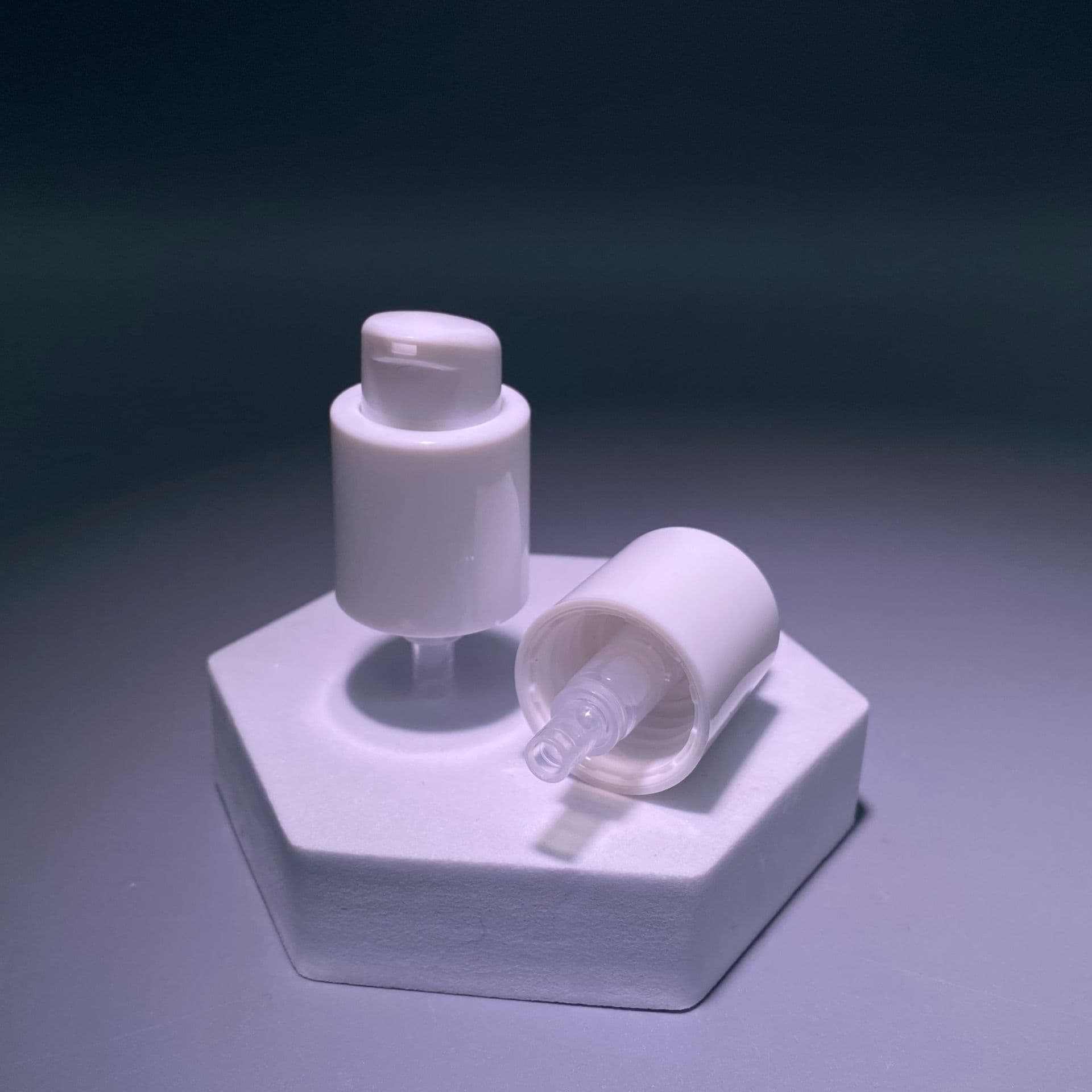 External 20-tooth left-right switch lotion pump / fully inspected external pump core quality assurance / can be paired with full cover