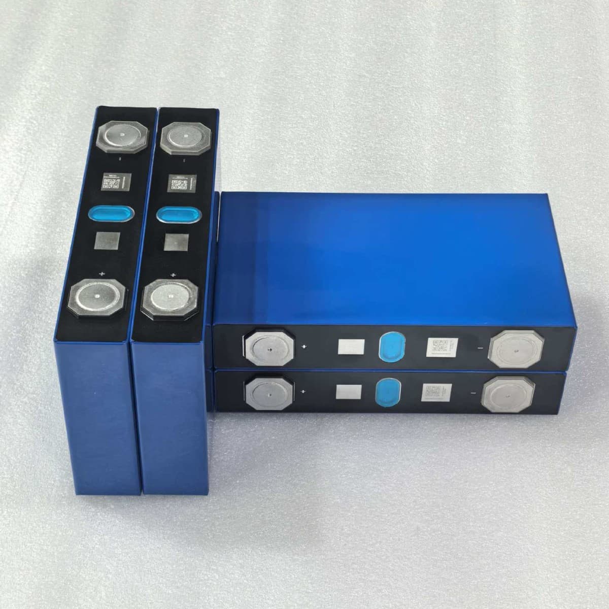 Factory Direct EVE 97.9Ah LiFePO4 Battery Pack Large Quantity Best Price Long Life Overseas Adaptation