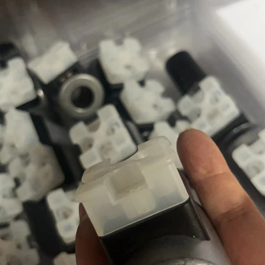 Hydac 3000249 COIL 24DG -40-1836 solenoid valve coil (Germany) available in stock.