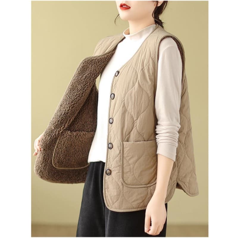 2025 Autumn/Winter Artistic Loose Plus Size Women's Reversible Layering Vest with Lamb Fleece and Lamb Wool Outerwear Vest