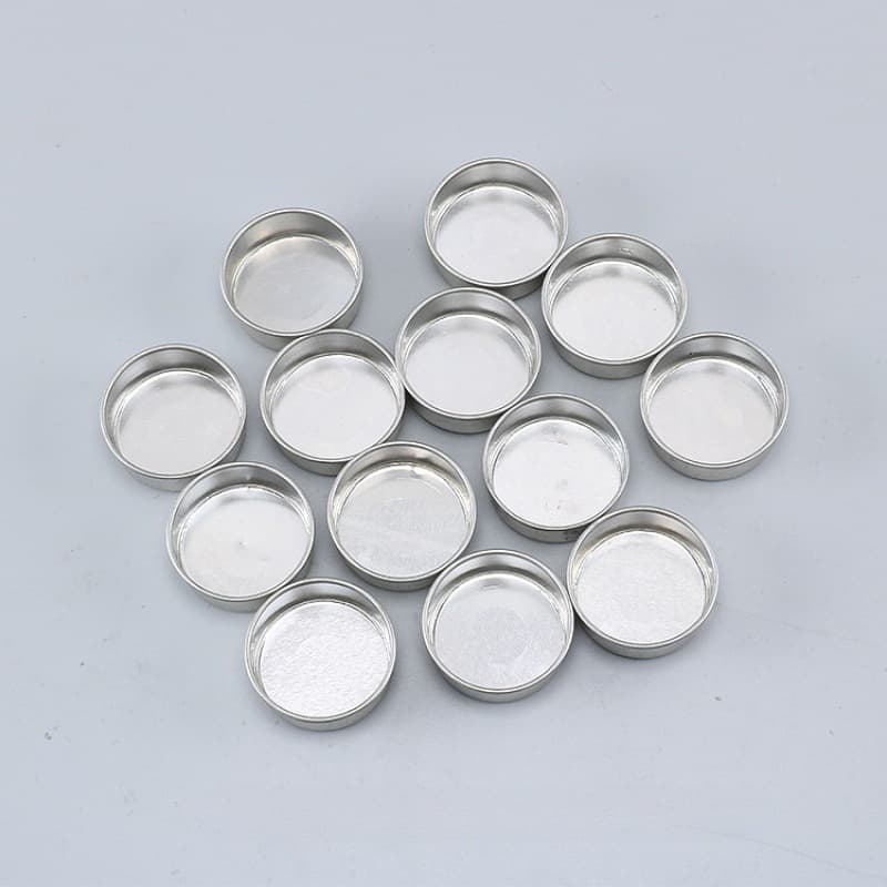 Small candle cup tea wax cup candle light container iron bowl empty cup courtship round cup handmade diy material Buddha butter lamp