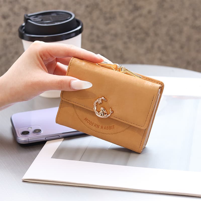 Autumn Winter New European American Vintage Frosted Hardware Buckle Three-Fold Bag Multi-Card Folding Niche Simple Coin Purse