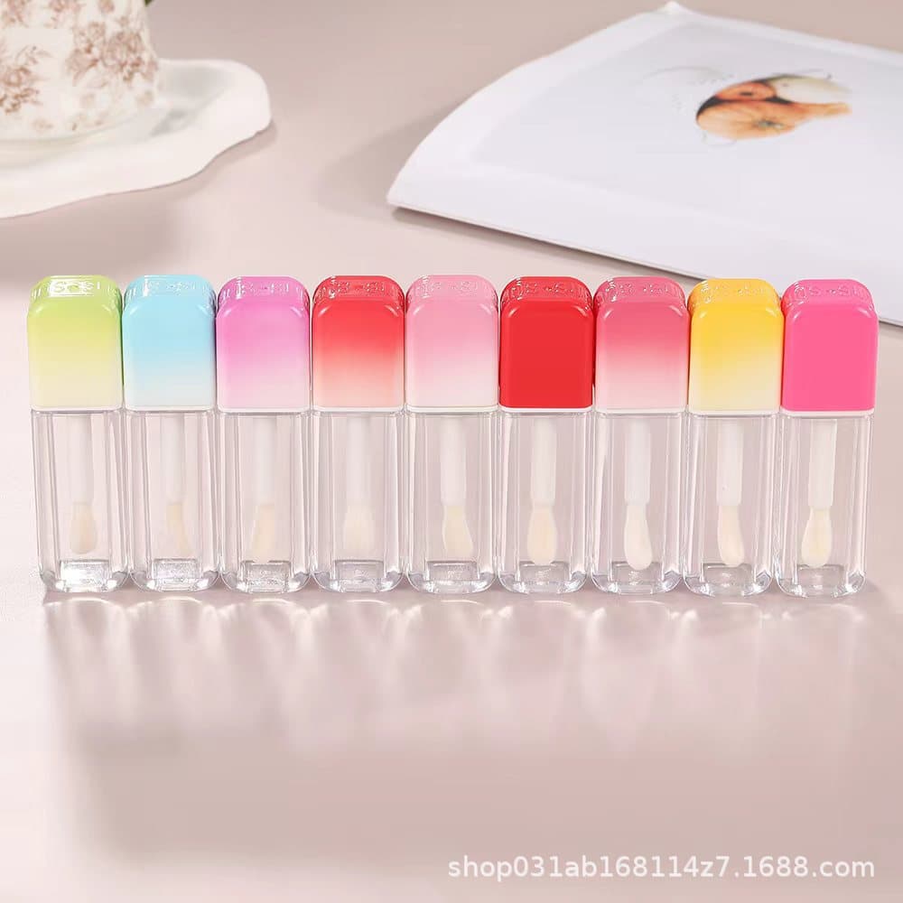 Factory New Ins Style Gradient Lip Gloss Tube with Embossed Letter Design, Lipstick Packaging Material, Empty Lip Gloss Bottle