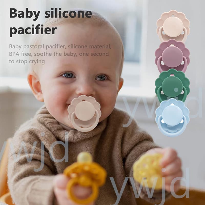 Macaron Solid Color Breast-Like Round Head Baby Latex Sleep Pacifier 0-36 Months Soothing Pacifier with Dust Cover