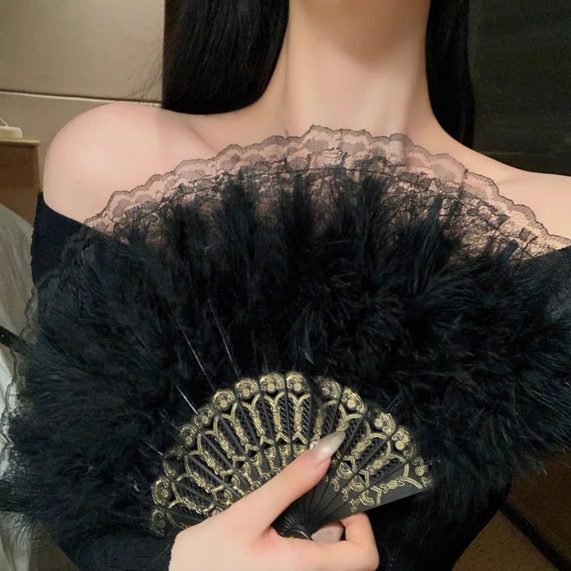 Ancient Style Hanfu Cheongsam Fan Folding Fan Chinese Style Black Feather Fan New Chinese Dance Fan Retro Photography Decoration