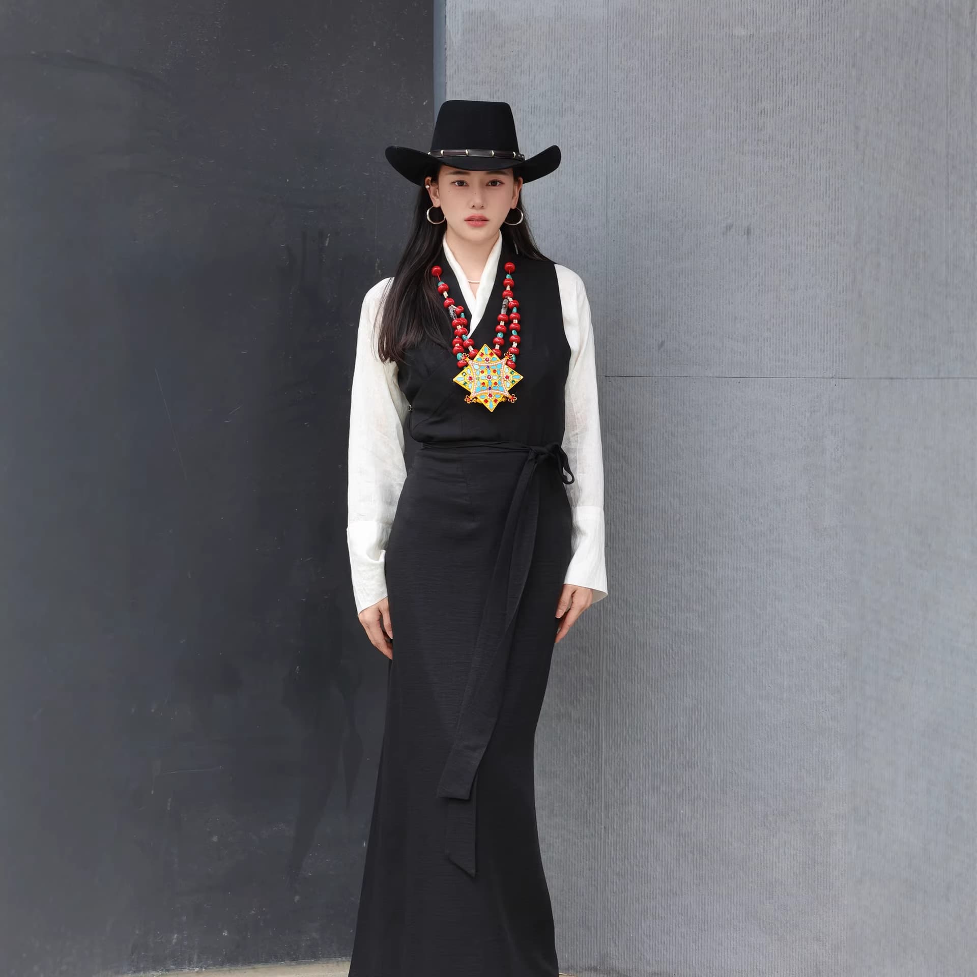 BLQ475 Sleeveless Tibetan Dress Vest Dress Tibetan Clothing Women's Bora Tibetan Costume