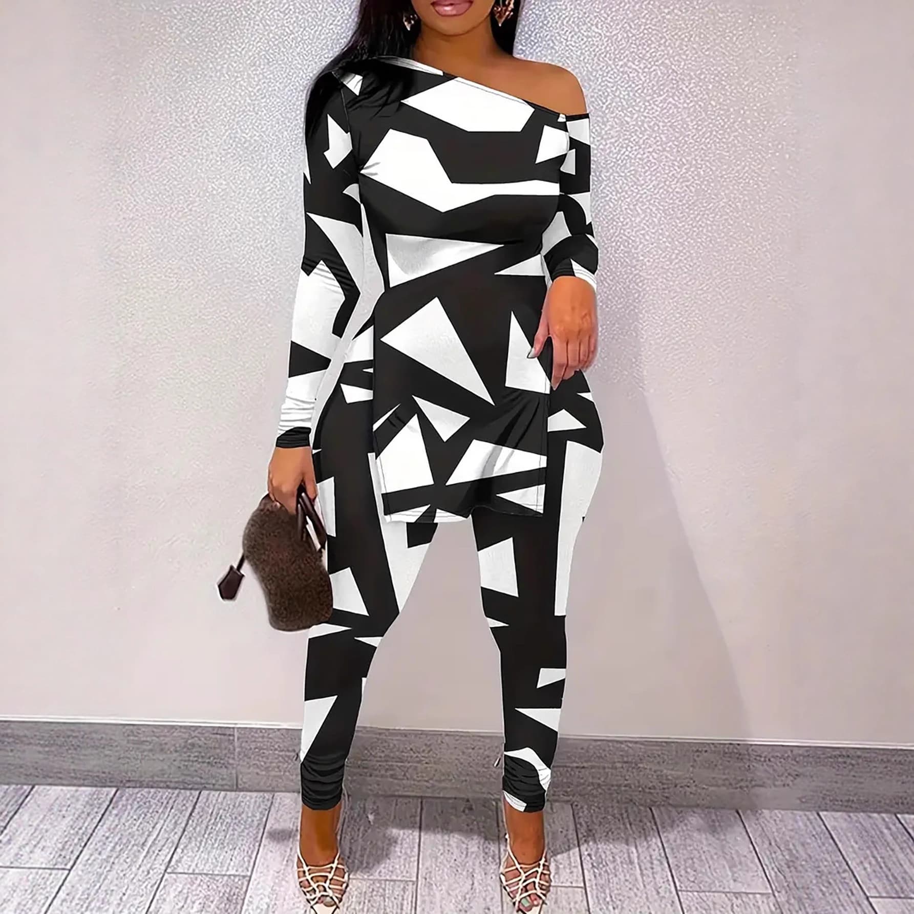 Amazon US and EU Plus Size Women's Geometric Print Long Sleeve T-Shirt and Slim Pants Set
