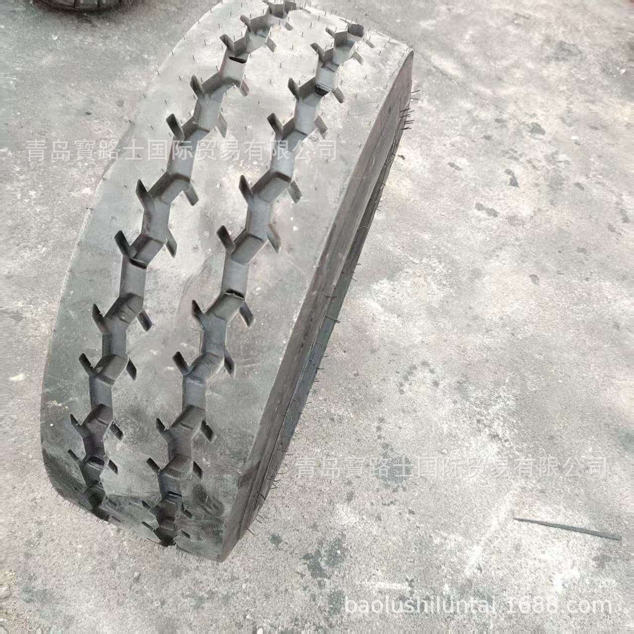 Pneumatic forklift tire 255/75R15 Steel wire tire 28x9R15
