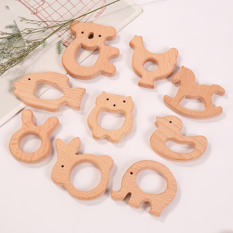Factory direct supply beech cartoon animal baby wooden ring teether beech molar stick baby teething toy accessories