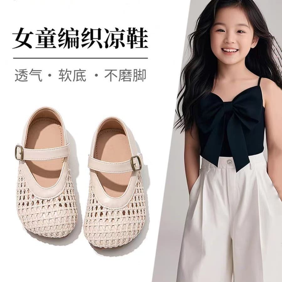 Girls' Sandals 2026 Summer New Korean Style Children's Hollow Breathable Princess Shoes Soft Sole Baby Leather Woven Shoes