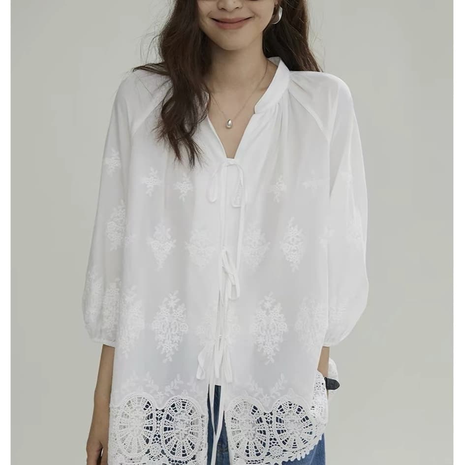 Joli Chose Heavy Embroidery Lace Trim Cotton Feel White Blouse for Women Summer High-End Niche Versatile Shirt