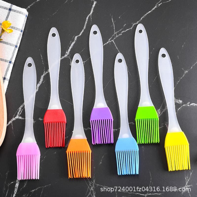 Manufacturer stock small silicone brush, detachable silicone barbecue oil brush, BBQ brush, baking cake brush wholesale