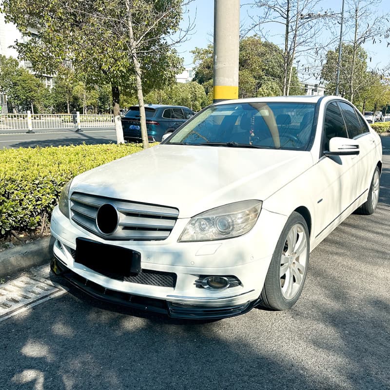 For Mercedes-Benz C-Class W204 Pre-Facelift Standard Edition 2007-2010 Front Lip Front Bumper Spoiler Exterior Modification