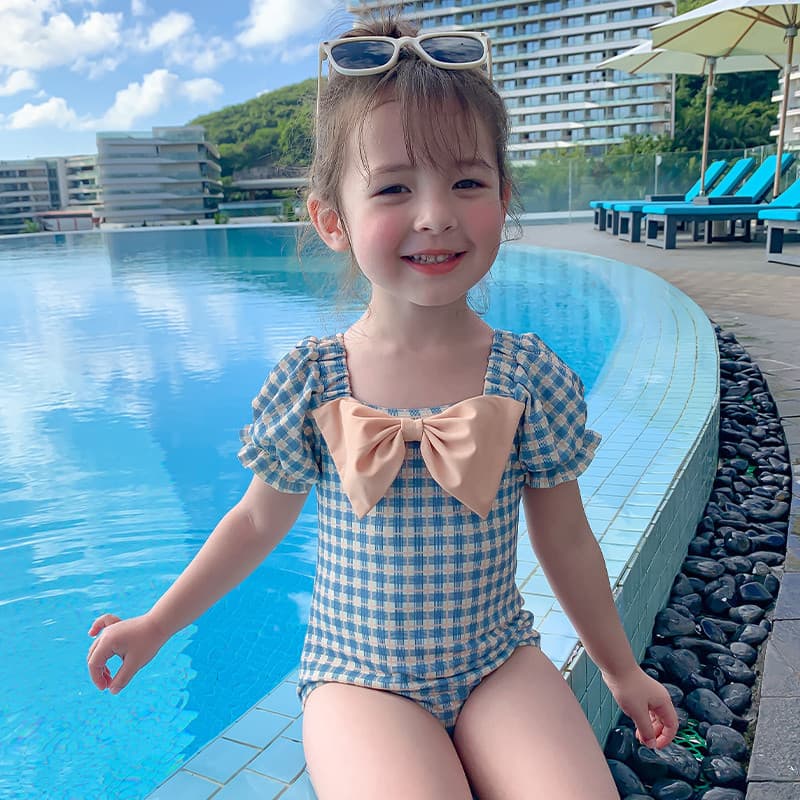 Korean-Style Girls' Swimsuit 2024 Summer New Grid Print One-Piece Swimsuit, Includes Sun Hat