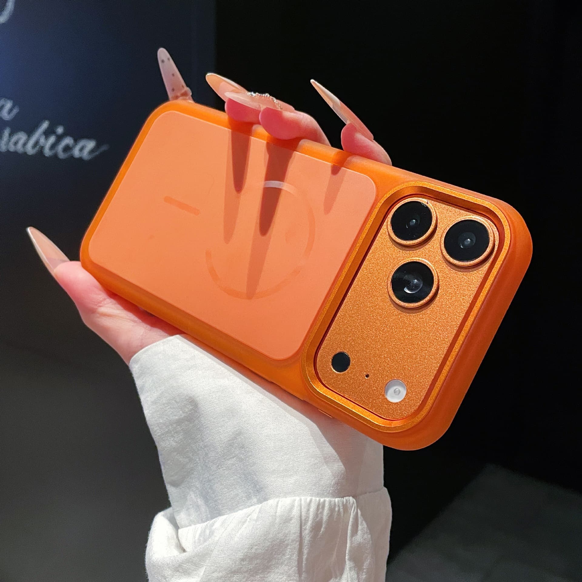 Suitable for Apple 17promax mobile phone case frosted magnetic thin ring 16pro mobile phone protective cover 15 mobile phone case