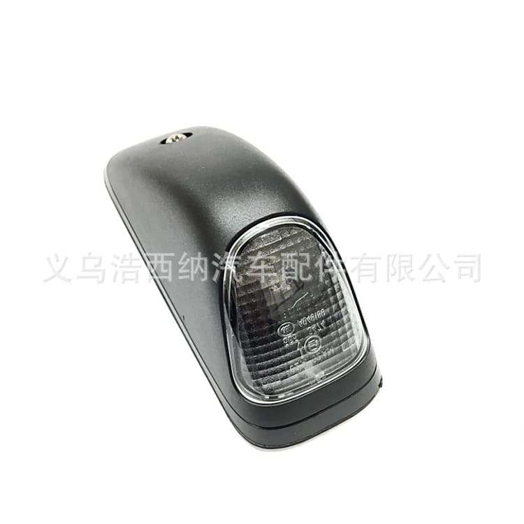 Compatible with European truck Mercedes-Benz Axor/Atego/Actros series dome light OE 0028205056