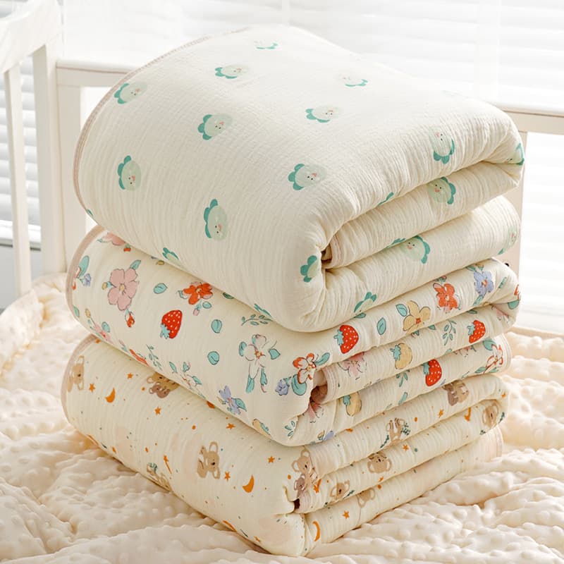Dot blanket infant quilt for autumn/winter, newborn baby cotton quilt thickened, baby soothing dot quilt, kindergarten cover blanket