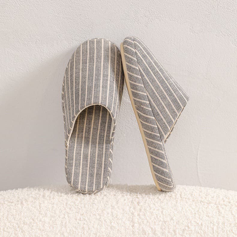 Women's Indoor Slippers for Spring, Autumn, and Winter, Non-Slip Home Use, Soft-Soled Cotton Slippers for Men, Thick-Soled with a Stepping-On-Clouds Feel