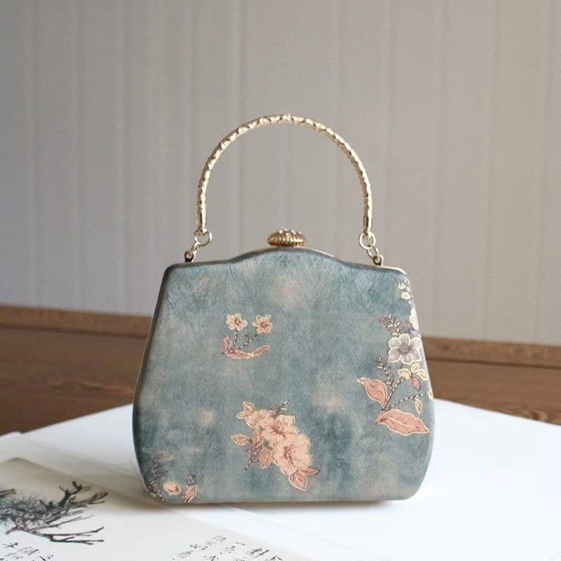 Retro Chinese style Hanfu ancient style handbags for women wearing cheongsam, Republic of China style small bags, Chinese handbags