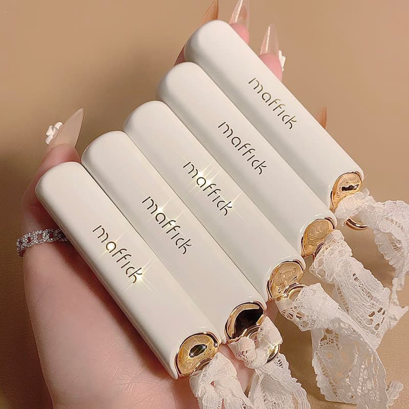 MAFFICK Lace Whisper Light Matte Lipstick Long-Lasting Non-Stick Cup Girly Lip Color Milk Tea Shade